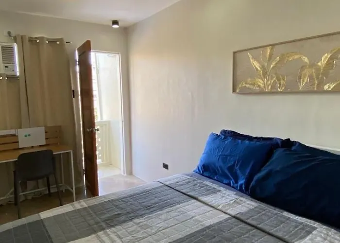 3 Bedroom Park Vista It Park Apartment